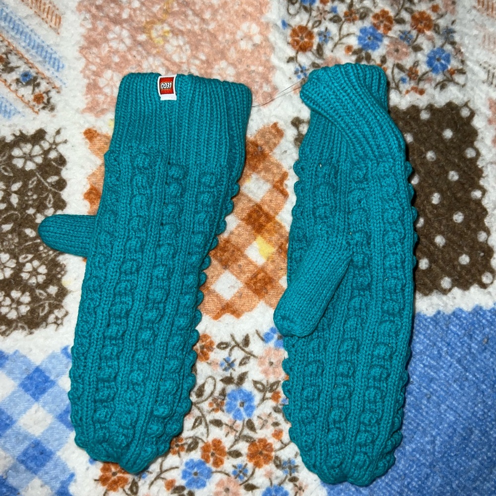 Legos Mittens